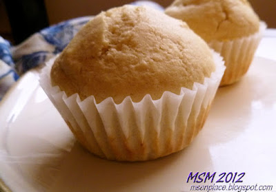 Vanilla Muffins