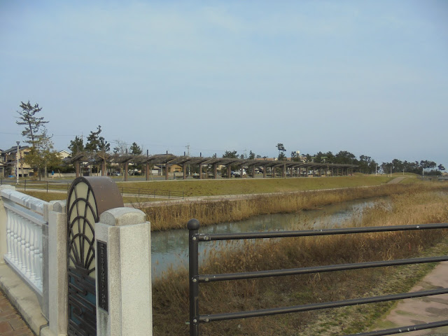 鳥取県立武道館から海岸の方に向かってみます