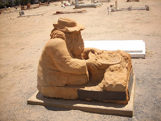 Harold Lasseter's Tomb in Alice Springs