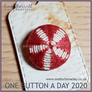 One Button a Day 2020 by Gina Barrett - Day 2 : Coiled Flower