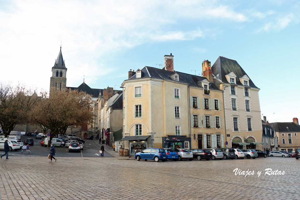 Plaza de la Tremoille de Laval