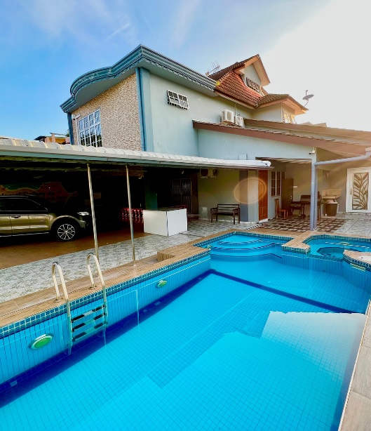 Cinta Homestay Pool Manjung Perak