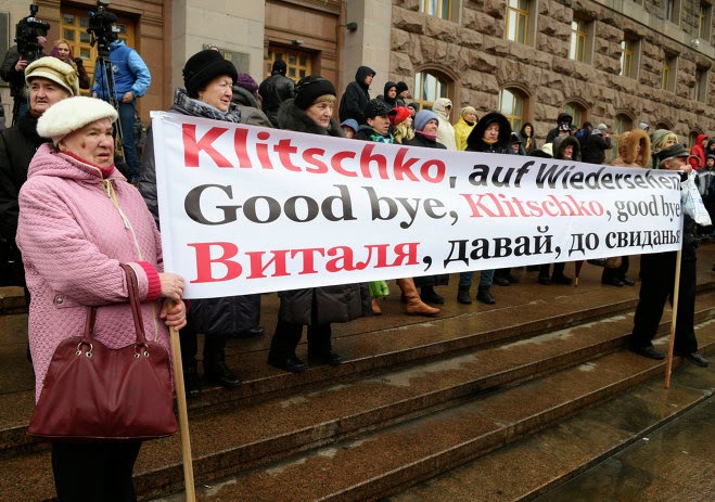 Alles Schall Und Rauch Klitschko In Kiew Gehasst In Köln Geehrt