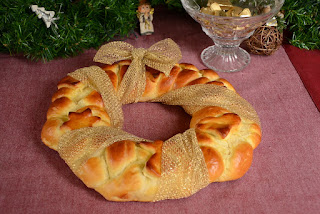 Christmas Wreath Bread Recipe