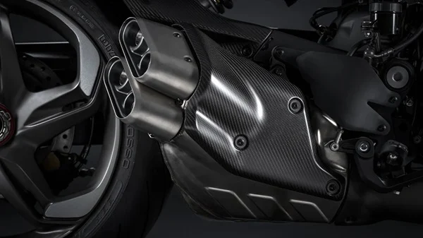 Ducati Diavel V4 for Bentley