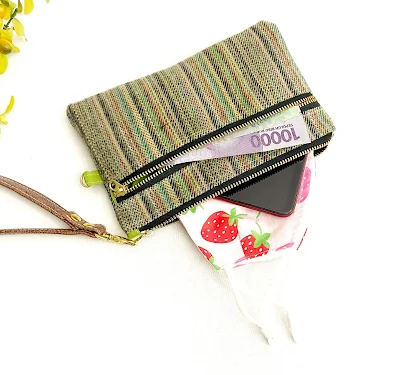 double zipper pouch