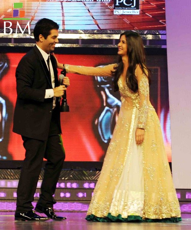 Katrina kaif at th FilmFare awards photos gallery pictures