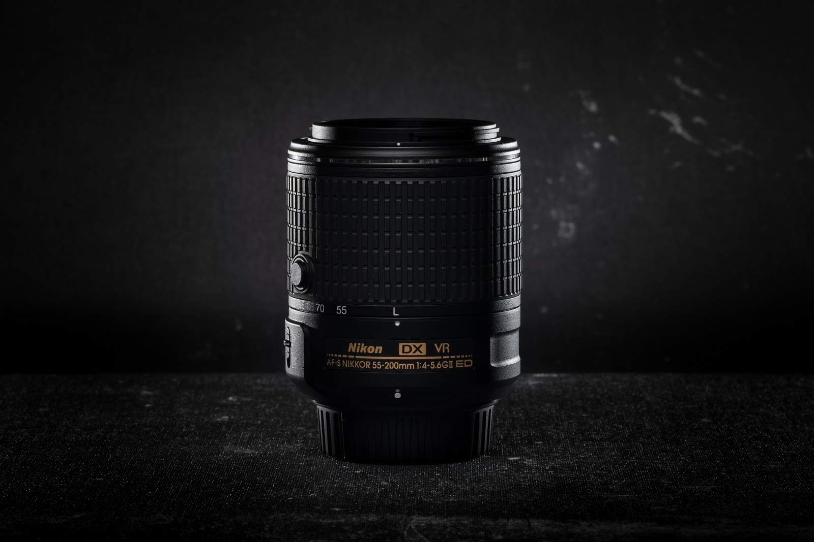 Henry's Note: Nikon AF-S DX NIKKOR 55-200mm f/4-5.6G ED VR II - Review