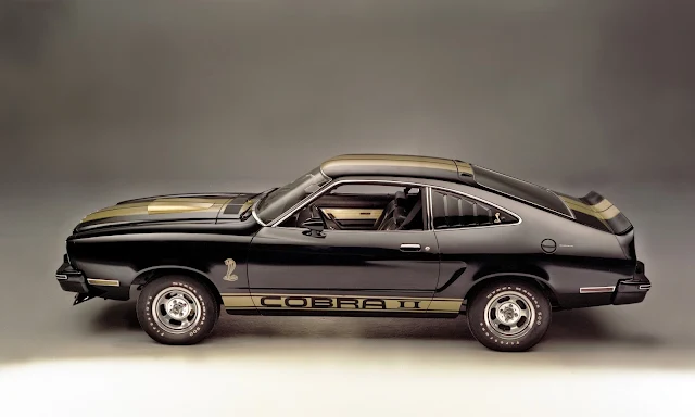 Ford Mustang Cobra II Fastback / AutosMk