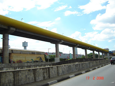 Fura-fila - Avenida do Estado - São Paulo, Brasil - free picture by Emilio Pechini