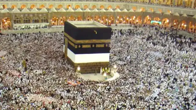رئيس الوزراء المصري يلغي الحج على نفقة الدولة لعام 2023