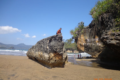 Pesona Wisata Pantai Pelang Panggul Wonocoyo Trenggalek