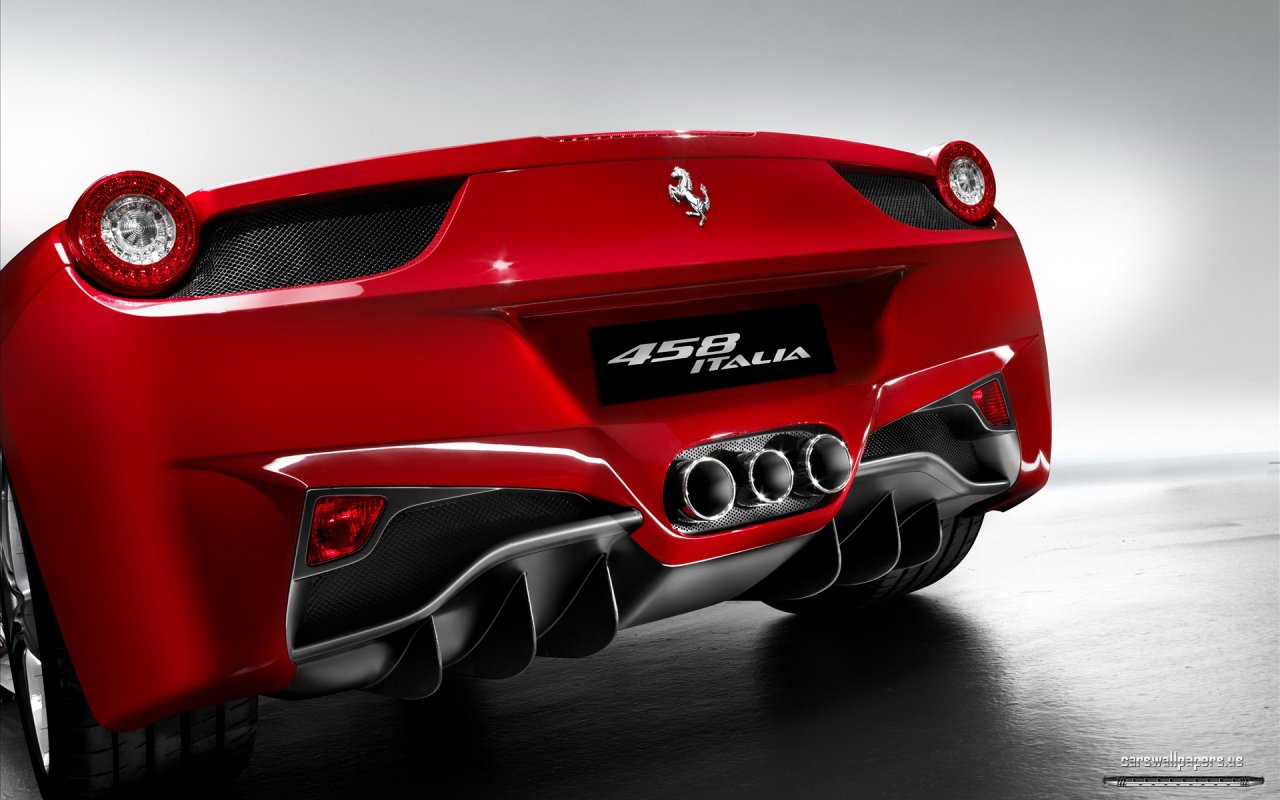 Ferrari 458 Italia rear