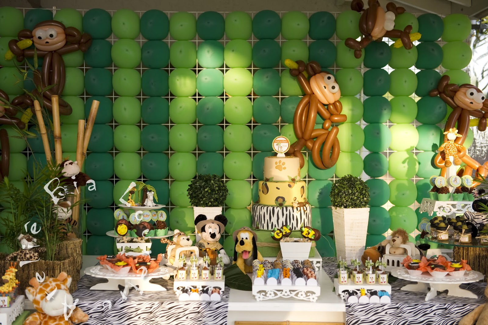 Festa Safari 60 inspirações de decoração infantil Dicas da Japa