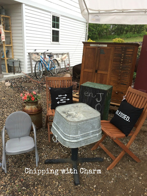 Chipping with Charm: Shed Sweet Shed Boutique May 2016...www.chippingwithcharm.blogspot.com