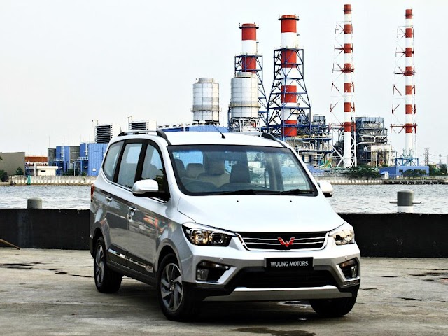 Wuling Confero Hanya Dibanderol 130 Juta Rupiah, MPV Termurah Nih!