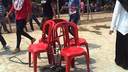 Permainan melatih kecepatan "Change The Chair !"