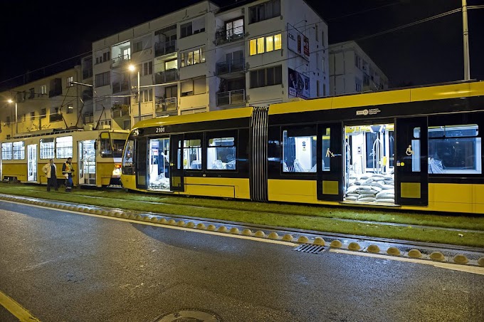 Vizsgálat indult a CAF-villamos balesete miatt