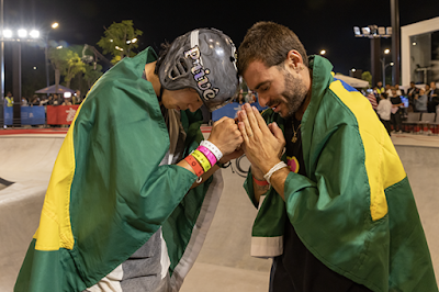 Skate brasileiro dobradinha Mundial de Park prata Augusto Akio bronze Pedro Barros