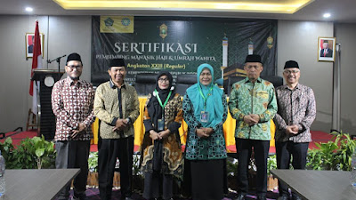 Pertama di Indonesia, FDK UIN Bandung Adakan Sertifikasi Pembimbing Haji dan Umrah Wanita