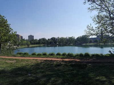 Un paseo por los lagos: paseo para peatones