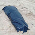 Corpo de mulher encontrado em estado de decomposição na praia do Açu