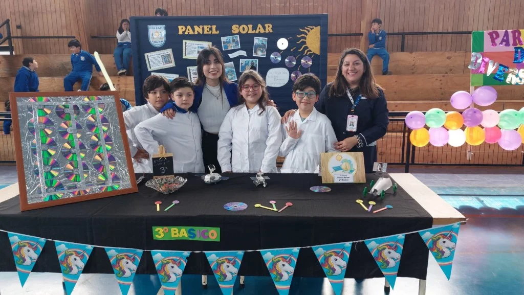 "Colegio Crecer" de Purranque realiza su primera feria científica