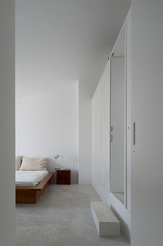 Casa de los Agostos - Pedro Domingos Arquitectos