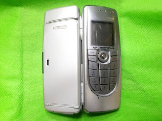Hape Rusak Nokia 9300 Communicator Untuk Koleksi Pajangan Kanibalan
