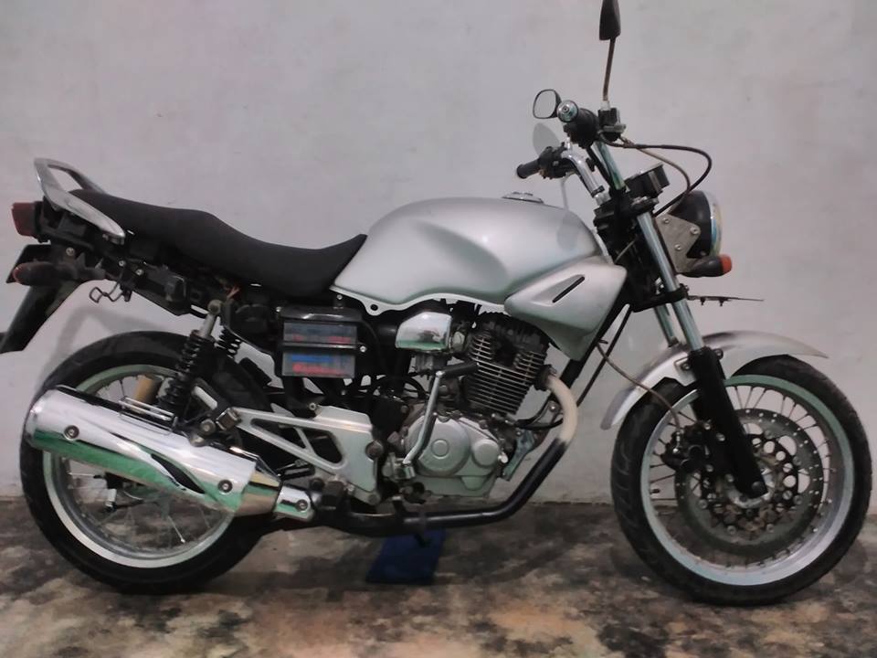 Modifikasi Honda Tiger  Tahun 2004 CB Indonesia