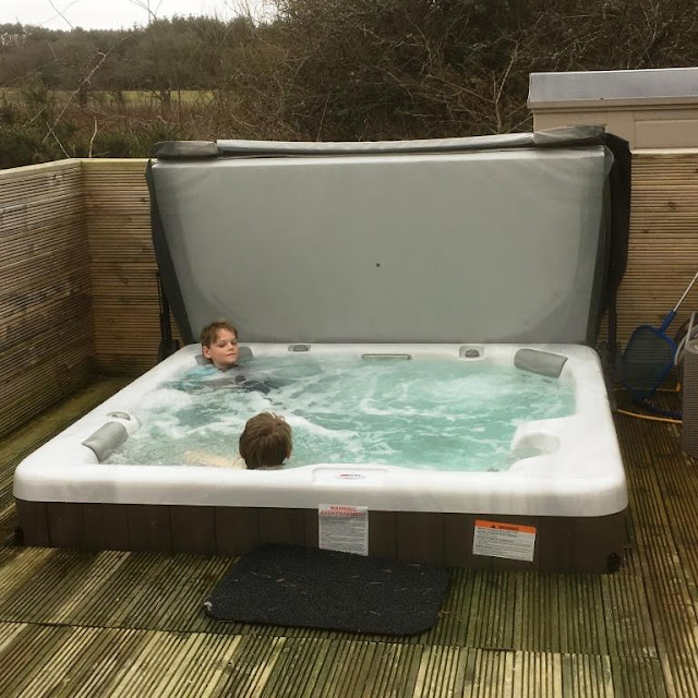 dog friendly and child friendly luxury accommodation in northumberland with hot tub