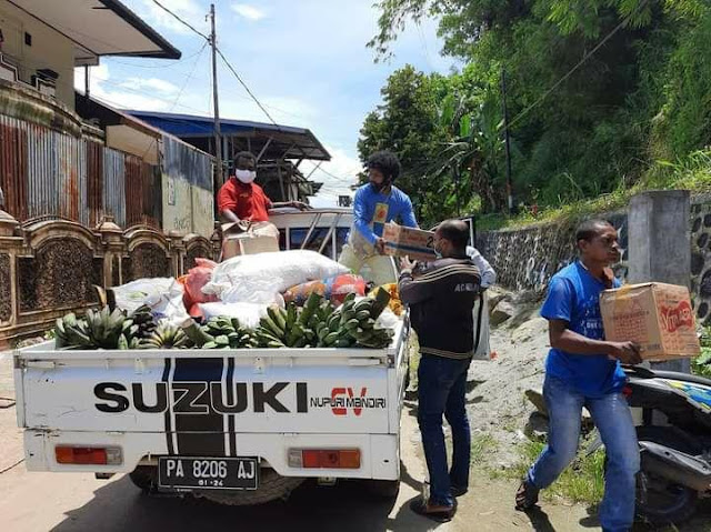 PAM GKI Klasis Keerom Lakukan Diakonia ke Warga Korban Kebakaran di Dok IX Jayapura