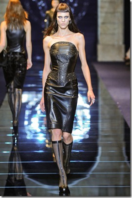 Versace Fall 2012 RTW (2)