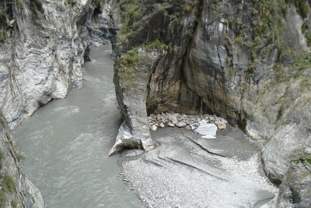 Taroko Gorge, Swallow Grotto (Yanzihkou)