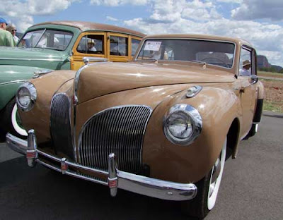 Lincoln Continental-Convertible Classic Cars