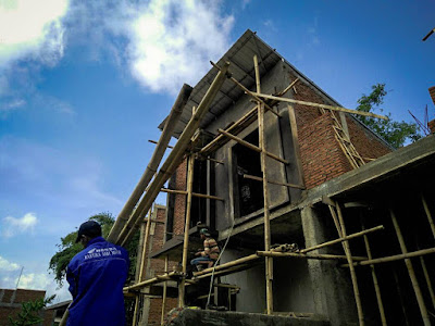 Inilah para pekerja pembangunan Exotic Panderman Hill yang terus giat bekerja.