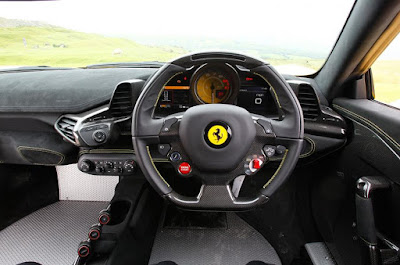 Ferrari 458 Speciale review - Interior