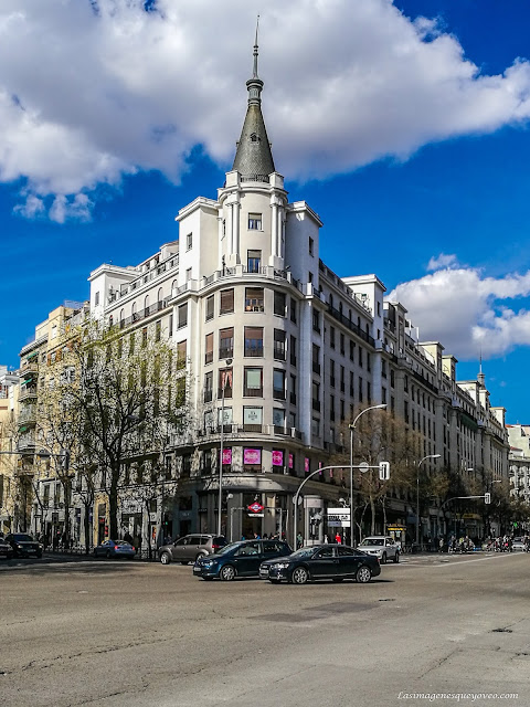 Los tejados de Madrid a vista de Zoom. Calle Alcalá (6), las linternas de los tejados de la zona de Goya