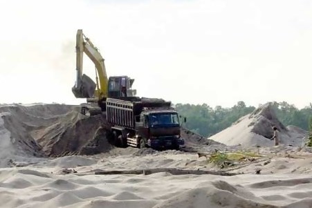 truk dump pasir fuso