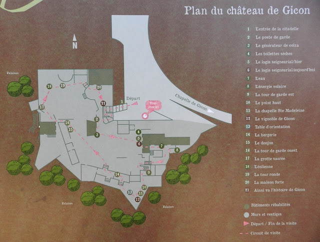 CHUSCLAN (30) - Château-fort de Gicon