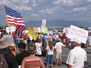 View from 'the left' of the tea baggers at President Obama's town hall meeting in Grand Junction, Colorado