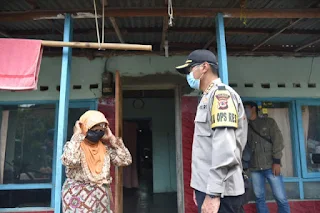 Polresta Cirebon Salurkan  Paket Sembako Ke 6 Desa 