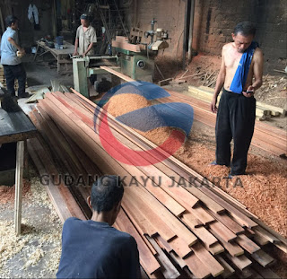 distributor kayu di jakarta