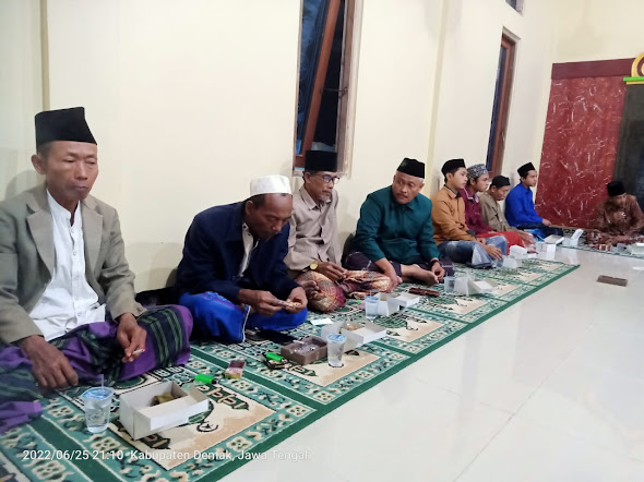 Dokumentasi Mujahadah Syahriyah Ke-23 Penyiar Sholawat Wahidiyah Kecamatan Wonosalam Demak