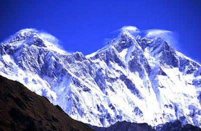 Penakluk-Gunung-tertinggi-dunia