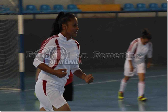 gol de chimaltecas, marta elena xoy. (5)