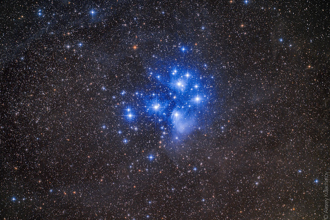 Pleiades — blue lagoon of stellar seas. Article on astronomy by Andrey Klimkovsky