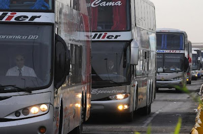 Colectiveros de larga distancia lanzan paro por tiempo indeterminado