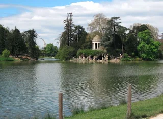 Le temple d'amour du lac Daumesnil