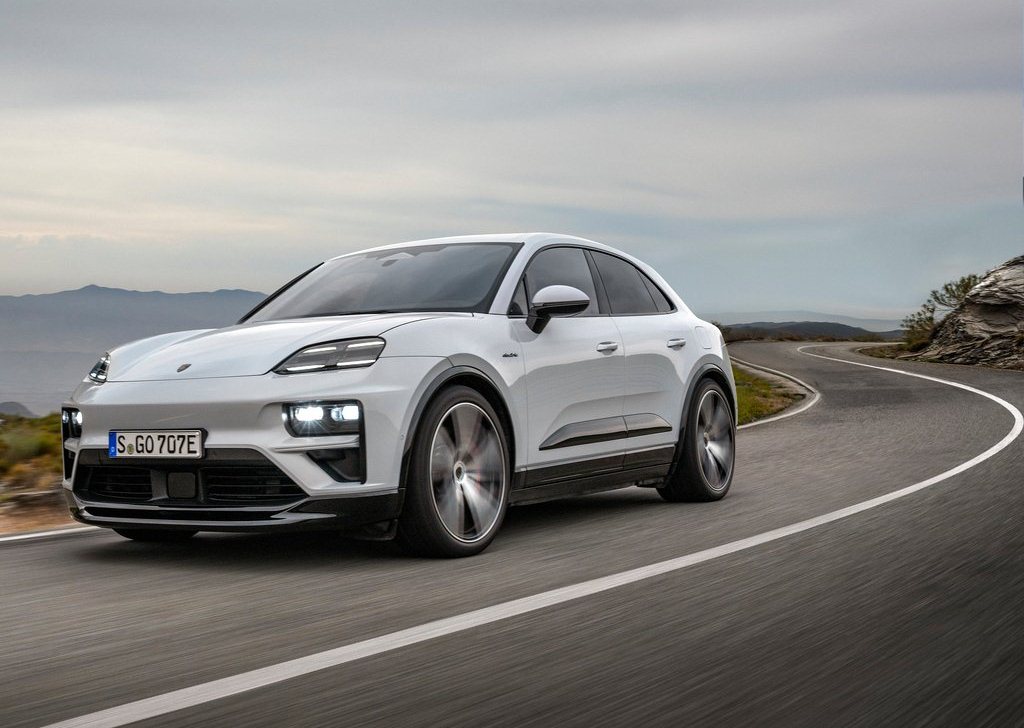 2025 Porsche Macan